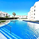 Appartement Downtown With Pool By Homing