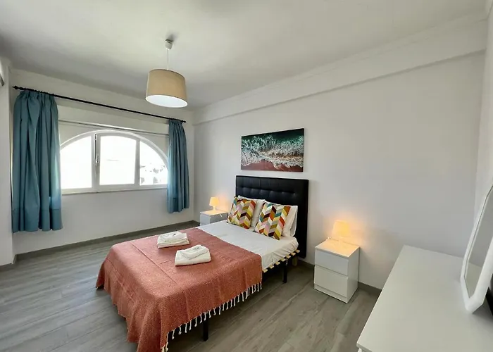 Appartement Downtown With Pool By Homing *