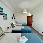 Downtown With Pool By Homing Apartment *